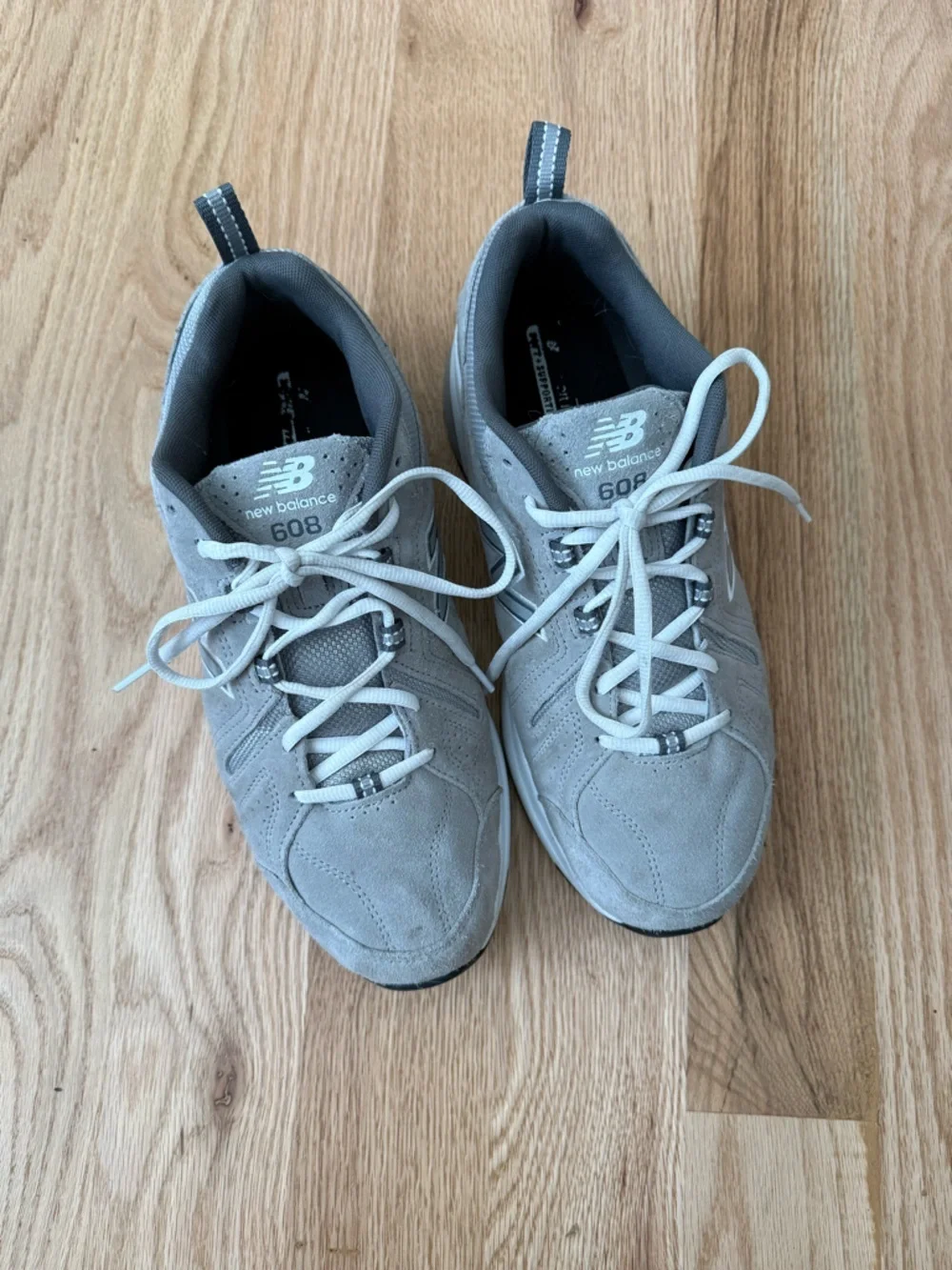 New Balance 608 v5 Grey Suede Sneakers Men’s Size 10 Extra Wide